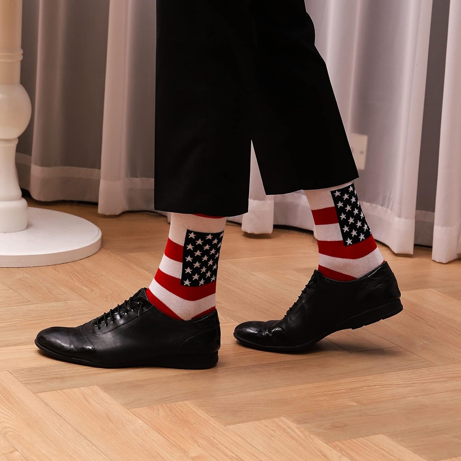 ZXGXLAW American USA Flag Socks Funny Men Women 4Th July Middle Star and Stripe Patriotic Freedom Day Gifts