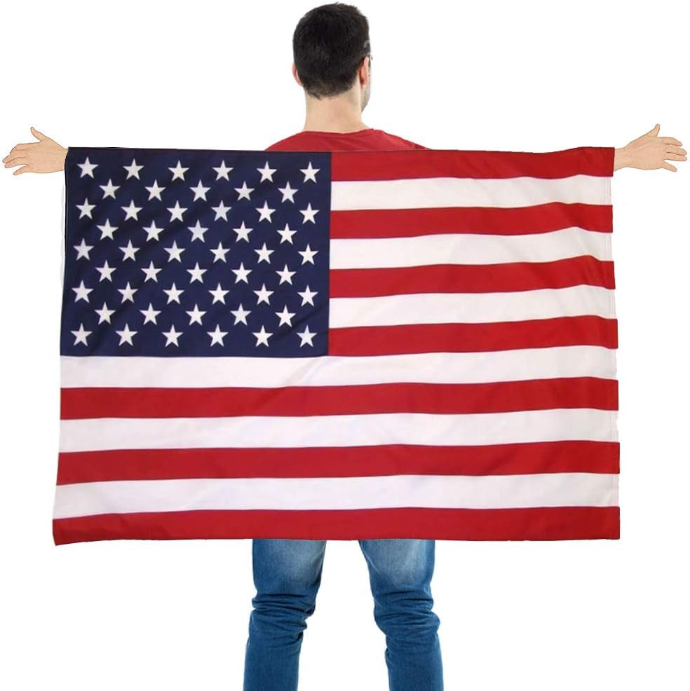 FUTUREPLUSX American Flag Cape, Wearable USA Flag Costume Outfit with Sleeves Classic Flag, 2 Differents Wearing Methods