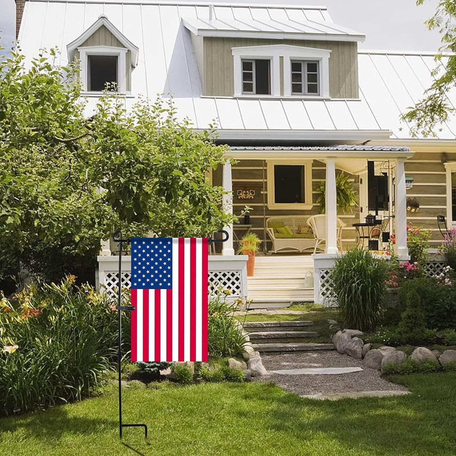 4 Pack Garden Flag Holder Stand, Yard Metal Banner Flagpole with Anti-Wind Clip for Christmas Garden Flag Outdoor Garden Lawn, Flagpole Holds Flags up to 16.5" in Width